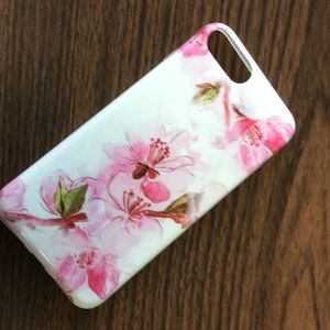 iPhone 7 Plus floral phone case